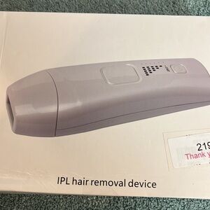IPL hair removal device. 2192